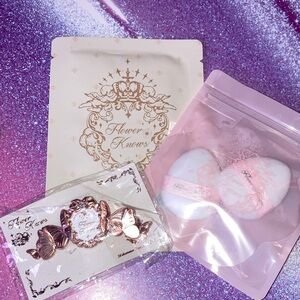 FLOWER KNOWS Accessory Set